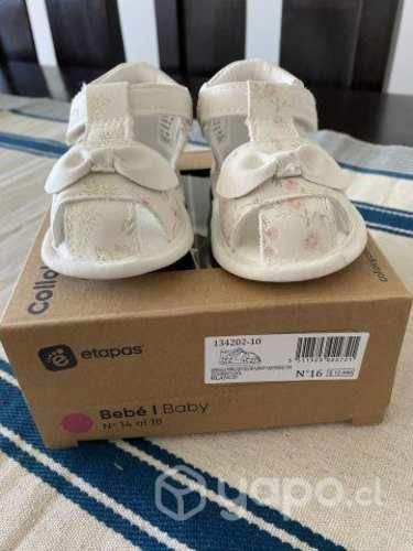 Zapatitos de bebé niña talla 16