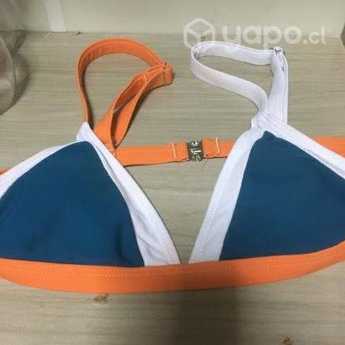 Top pequeño shein 32B