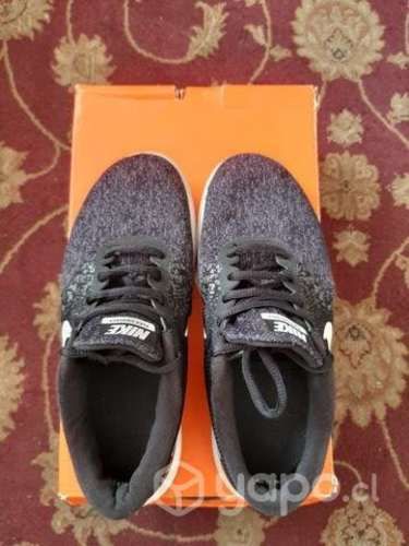 Zapatillas mujer NIKE Flex contact EUR 38.5