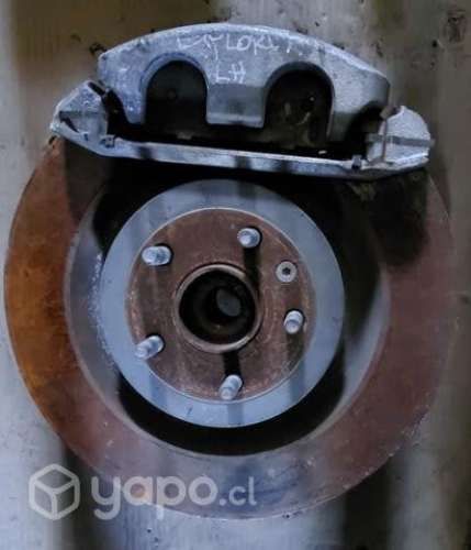 Maza izquierda ford explorer