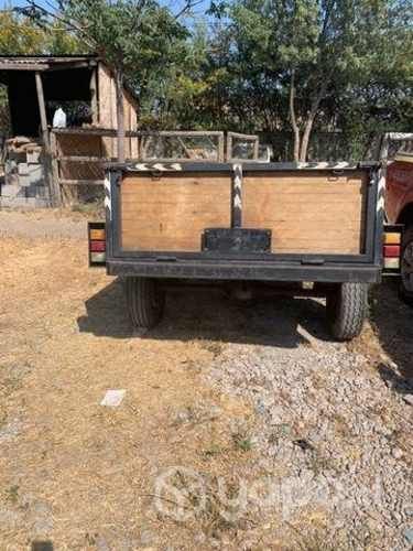 Carro hechizo impecable y seguro