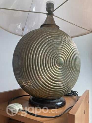 Lámpara bronce antigua