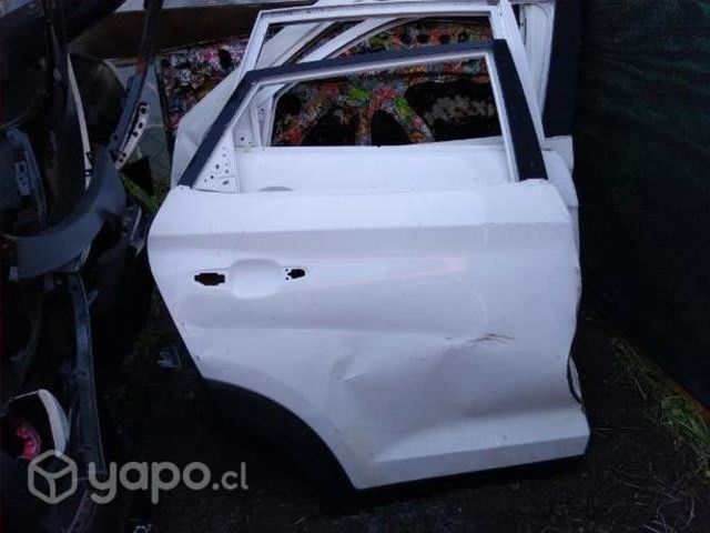 Puerta Hyundai Tucson 16/19 trasera derecha