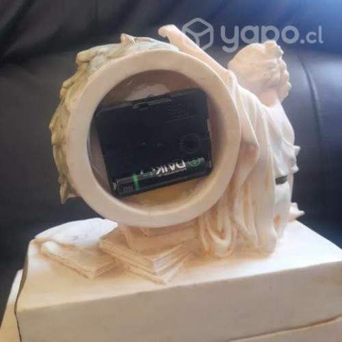 Reloj sobremesa dama antigua