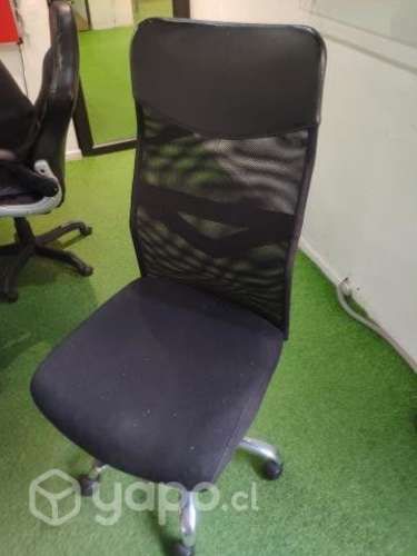Silla ejecutiva con tela mesh
