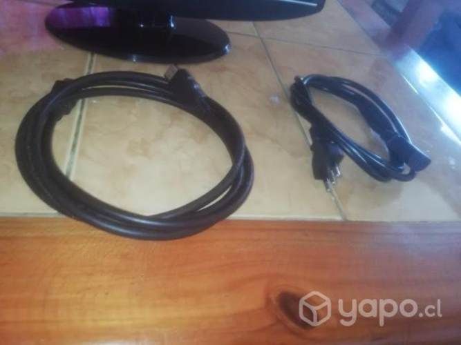 MONITOR LED AOC HD/VGA 15.6 Pulgadas