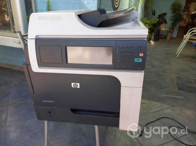 Impresora hp laserjet m4555mfp
