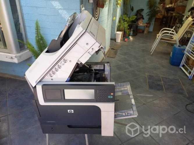 Impresora hp laserjet m4555mfp