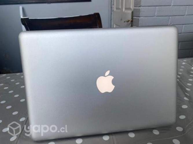 Macbook Pro (Semi nuevo)