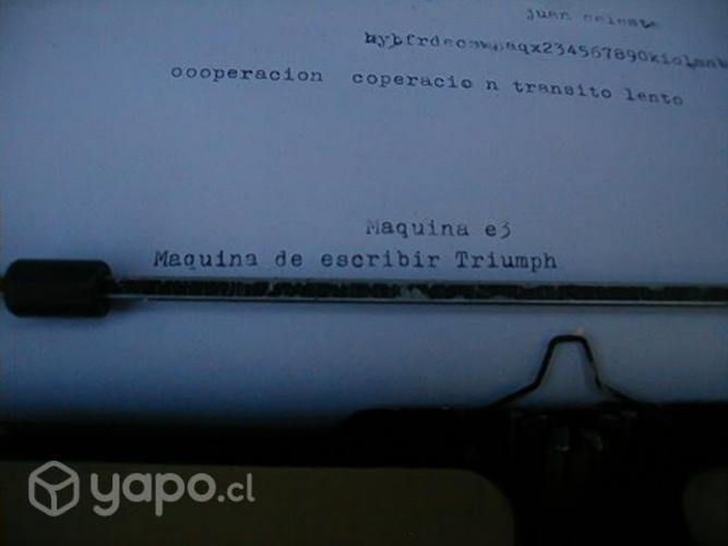 Maquina de escribir antigua TRIUMPH