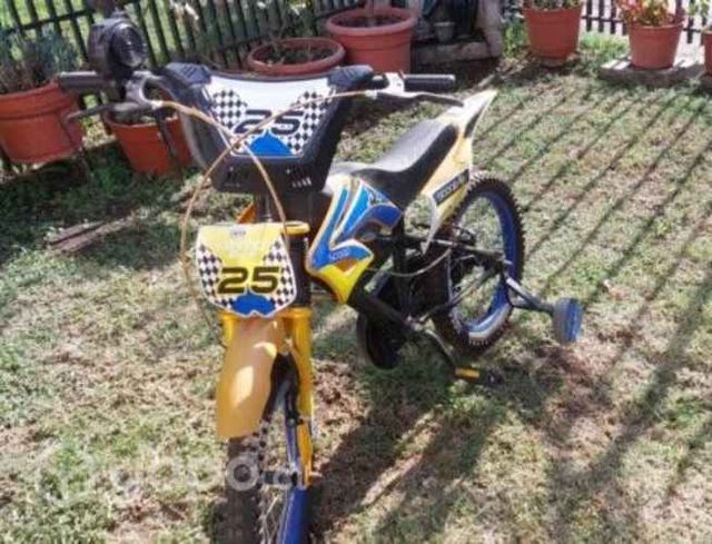 Motobike, Aro 16 (Bici tipo Moto para niño)