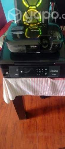 Notebook Asus , proyector Epson, impresora Epson