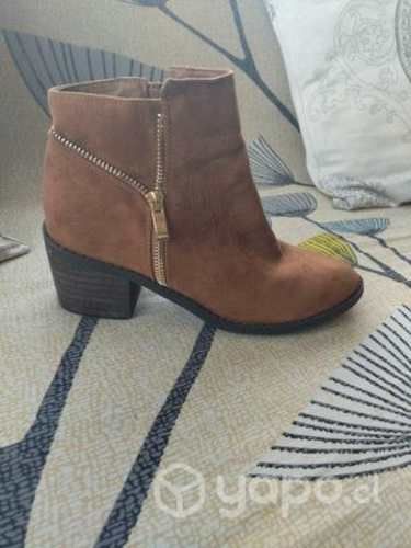 Botines cuero 37