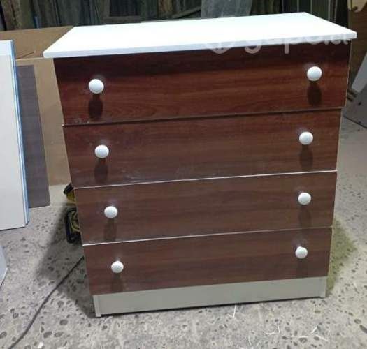 Cuatro cajones cerezo