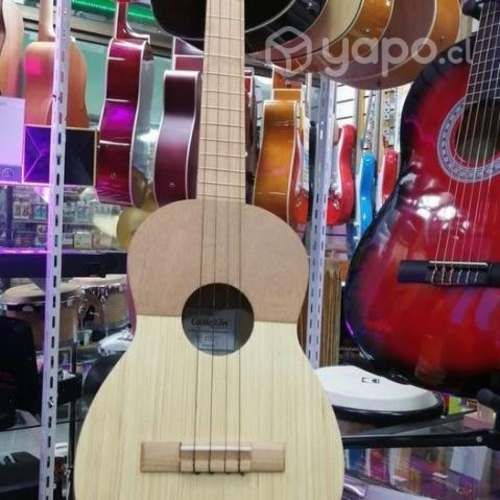 Cuatro Venezolano Acústico