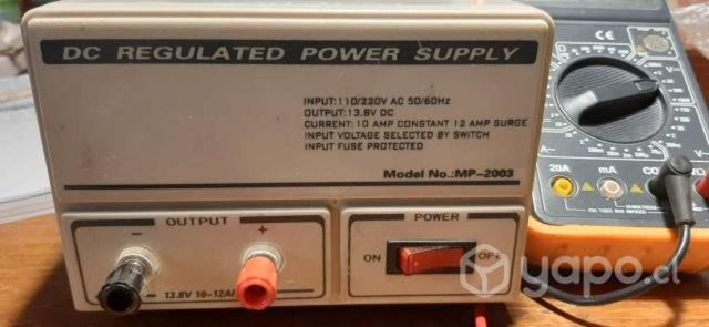 Fuente Poder 13.8 V 10 - 12 AMP