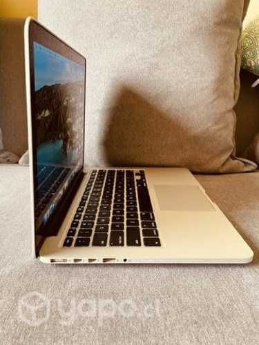 Macbook Pro Retina 2015 6GB Ram i5 128SSD