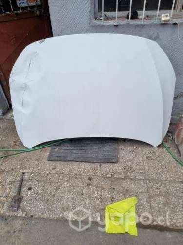 Capot mg zs con detalle