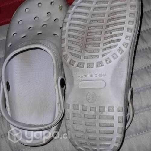 Zueco Blanco Niñ@ N° 32 Usado