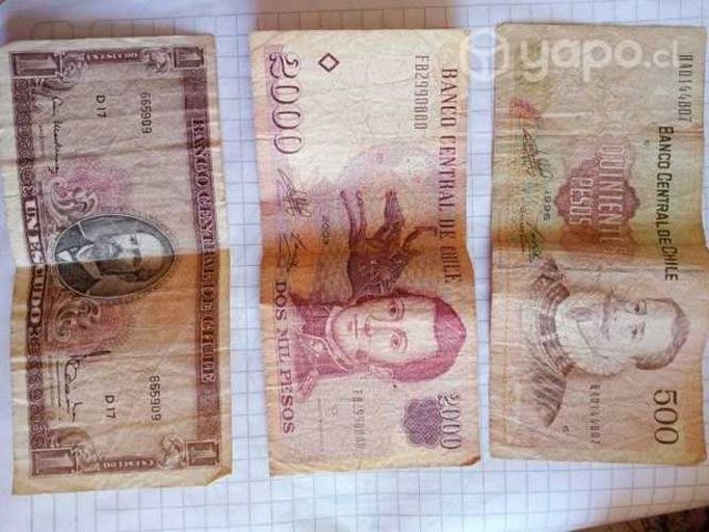 Billetes antiguos chilenos 500, 2000, 1 escudo