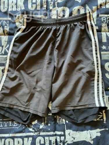 Short deportivo Adidas
