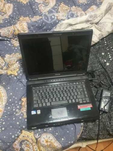 Notebook toshiba en buen estado