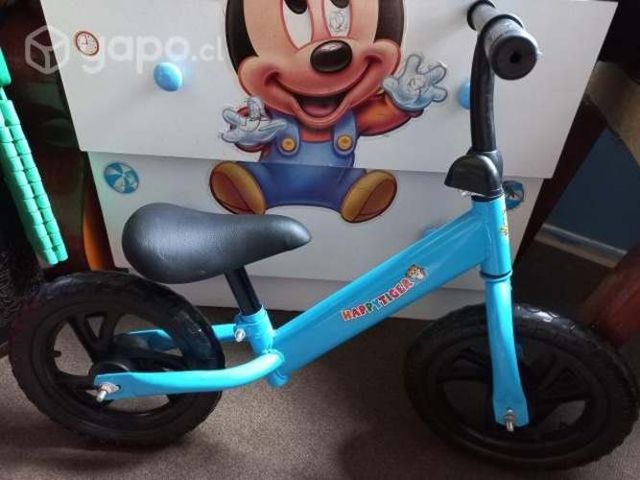 bicicleta de aprendizaje totalmente nueva