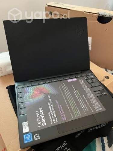 Notebook Lenovo - NUEVO- Negro