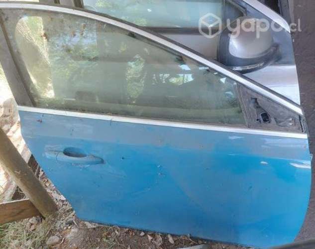 Puerta delantera derecha volvo v40 Rdesign