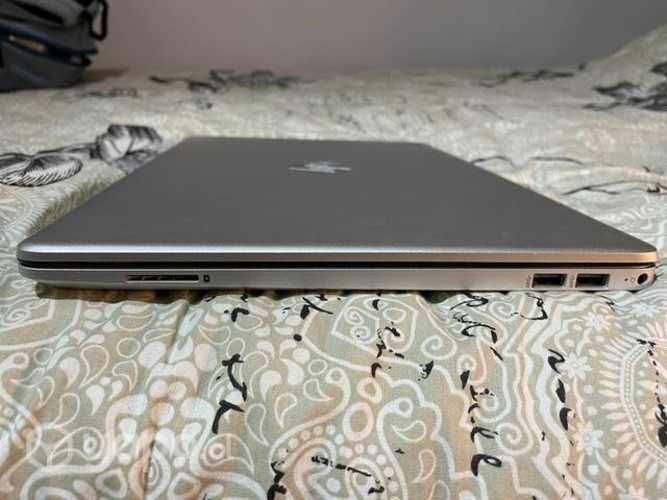 Se Vende Hp Pavilion Laptop 15/Precio Conversable!