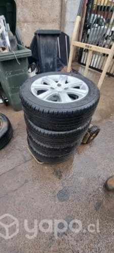 Llantas peugeot 301 r/16