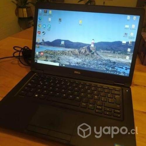 Dell Latitude 5480 con detalle bateria