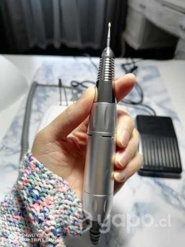 Torno bluesky para uñas nuevo