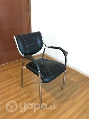 Sillas con apoya brazos (9)