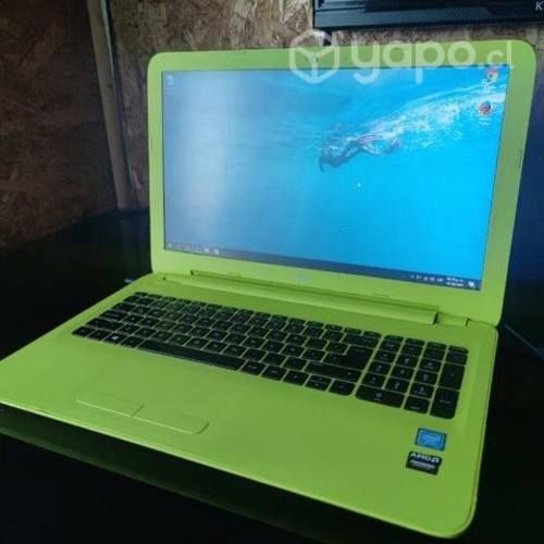 Notebook HP amarillo 4gb ram 500 GB interna amd r4