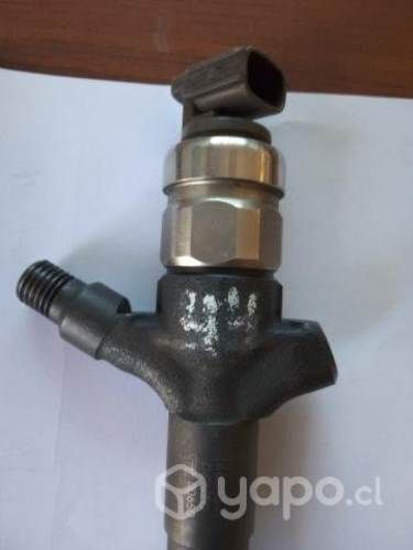 5-98 Inyector L200 2.5 - 50 camionetas en desarme