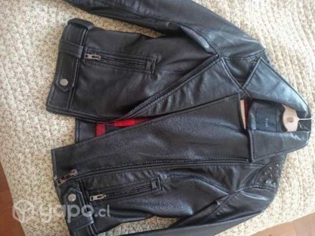 Chaqueta biker eco cuero ellus con remaches