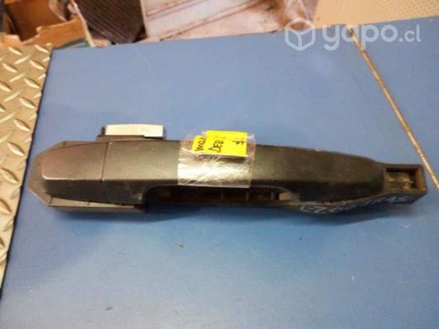 Manilla ext tras der negra Mitsub L