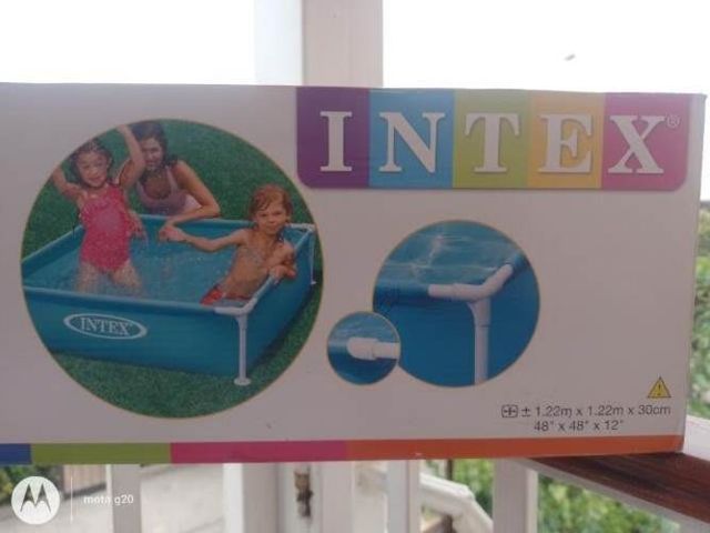 Piscina Intex pequeña