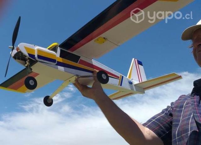 Aeromodelismo avion eléctrico
