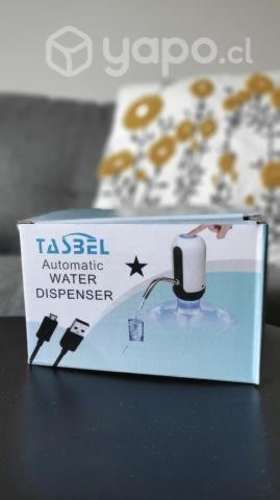 Dispensador de agua usb