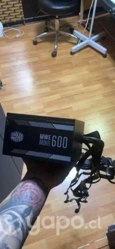 Fuente de poder Pc Cooler Master MWE 600w certific