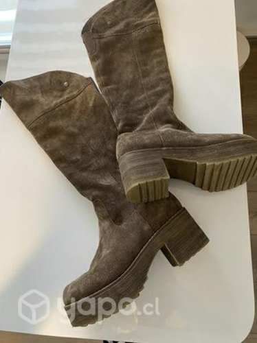 Botas de cuero como nuevas