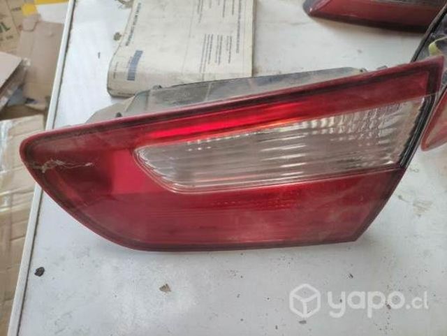 Foco Maleta Kia Río 4 2014