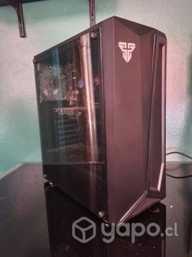 PC GAMER (Intel i5/GTX 1650/16 RAM/1 TB/256 SSD)