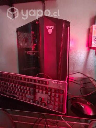 PC GAMER (Intel i5/GTX 1650/16 RAM/1 TB/256 SSD)