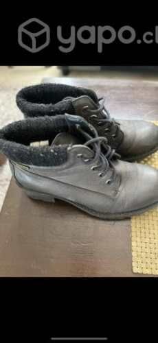 Botines Negros Azaleia