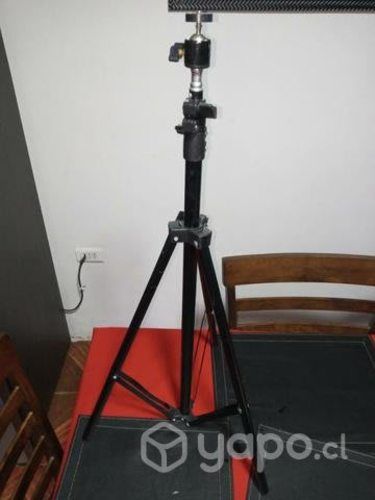 Atril pedestal para aro. cámara. etc - en curico