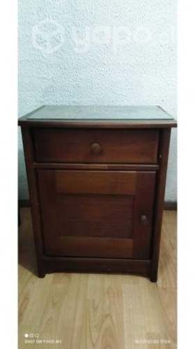 Velador con poco uso