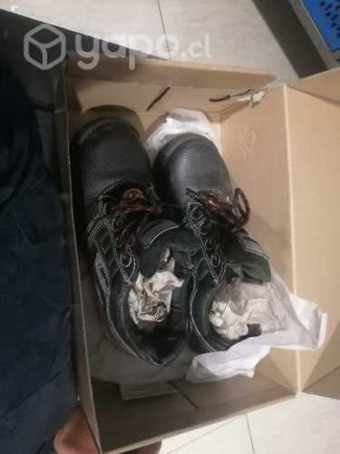 Zapatp seguridad tempest negros 38